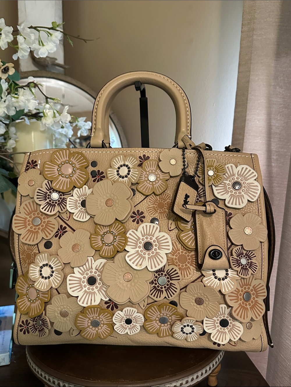 Coach 1941 Rogue 31 Bag with Tea Rose Appliqué | Beechwood - Picture 3 of 17
